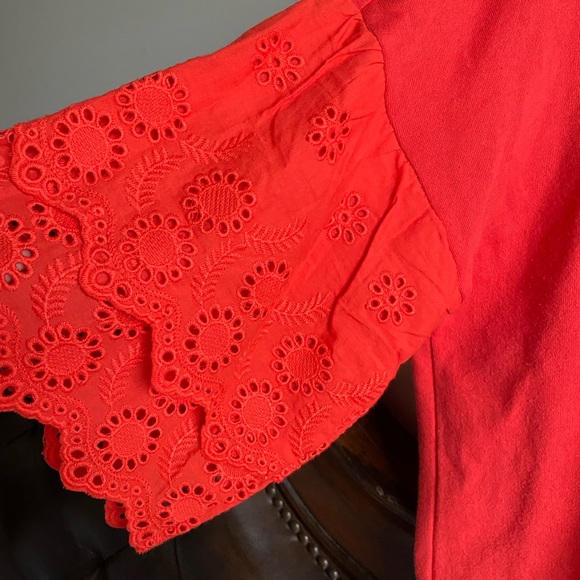Cropped Fleece Lined Lace Sleeve Red Top - Picture 2 of 4